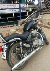 Royal Enfield Thunderbird