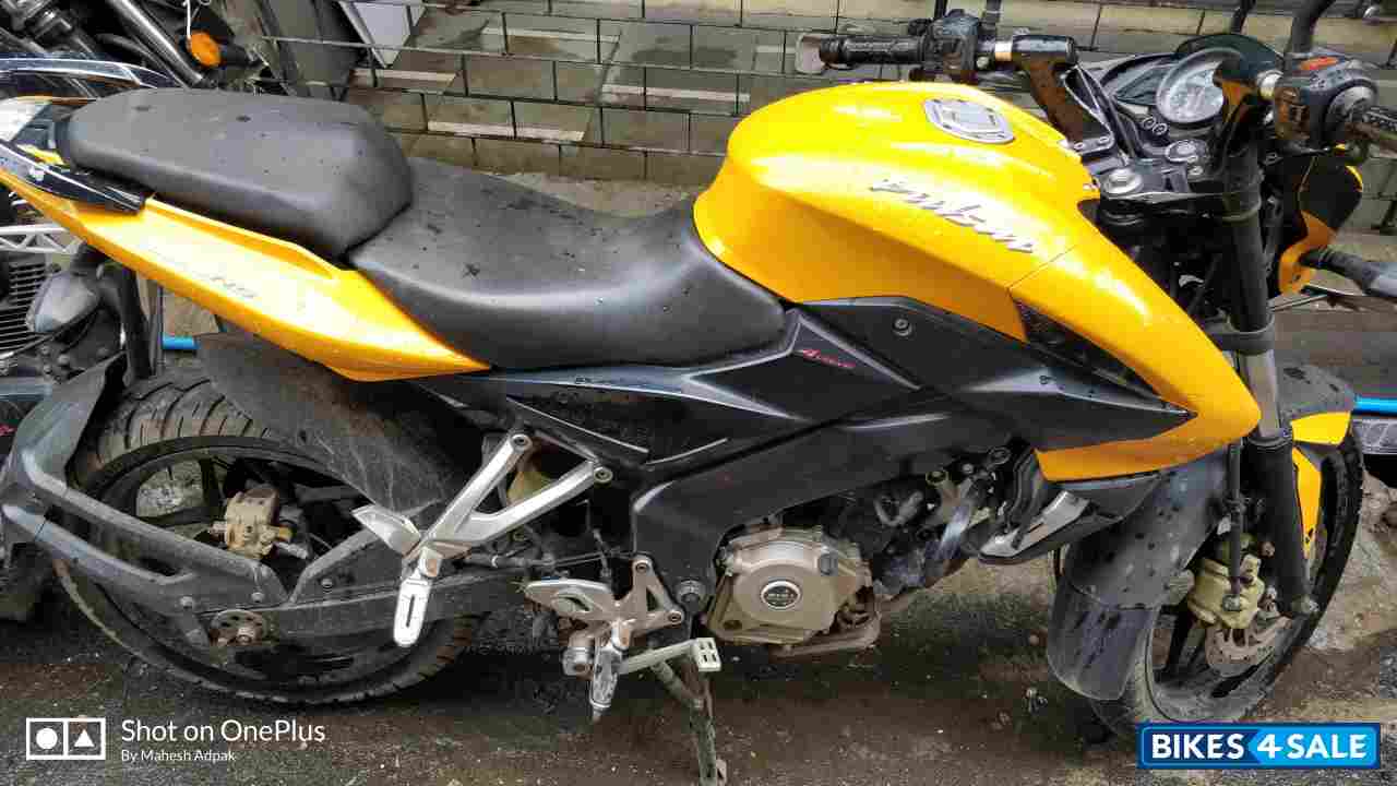 Bajaj Pulsar 200 NS