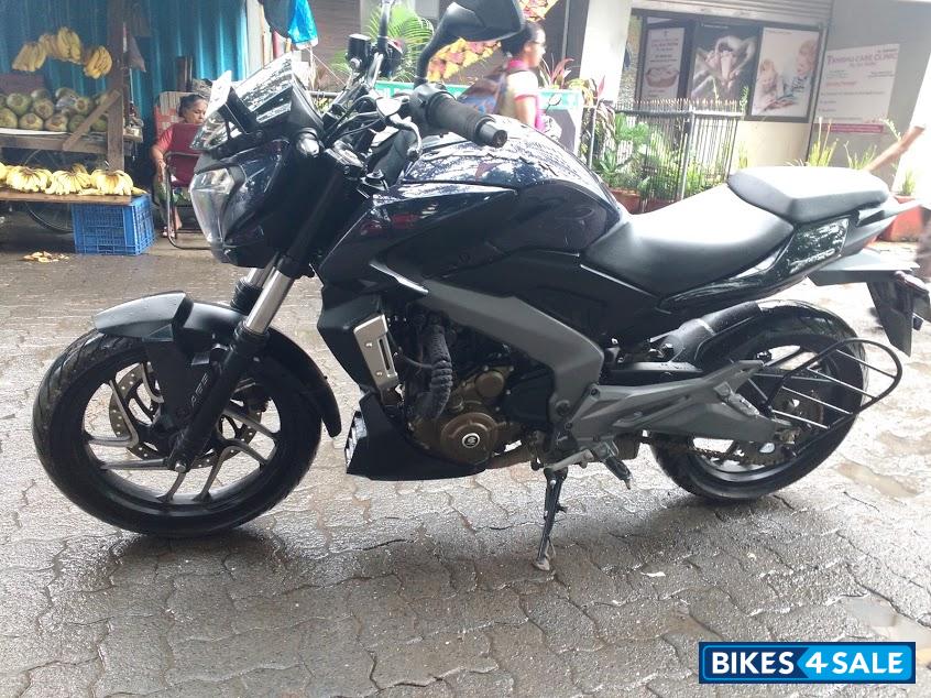 Blue Bajaj Dominar 400 Disc Blue Bajaj Dominar 400 Disc