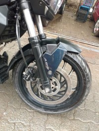 Blue Bajaj Dominar 400 Disc