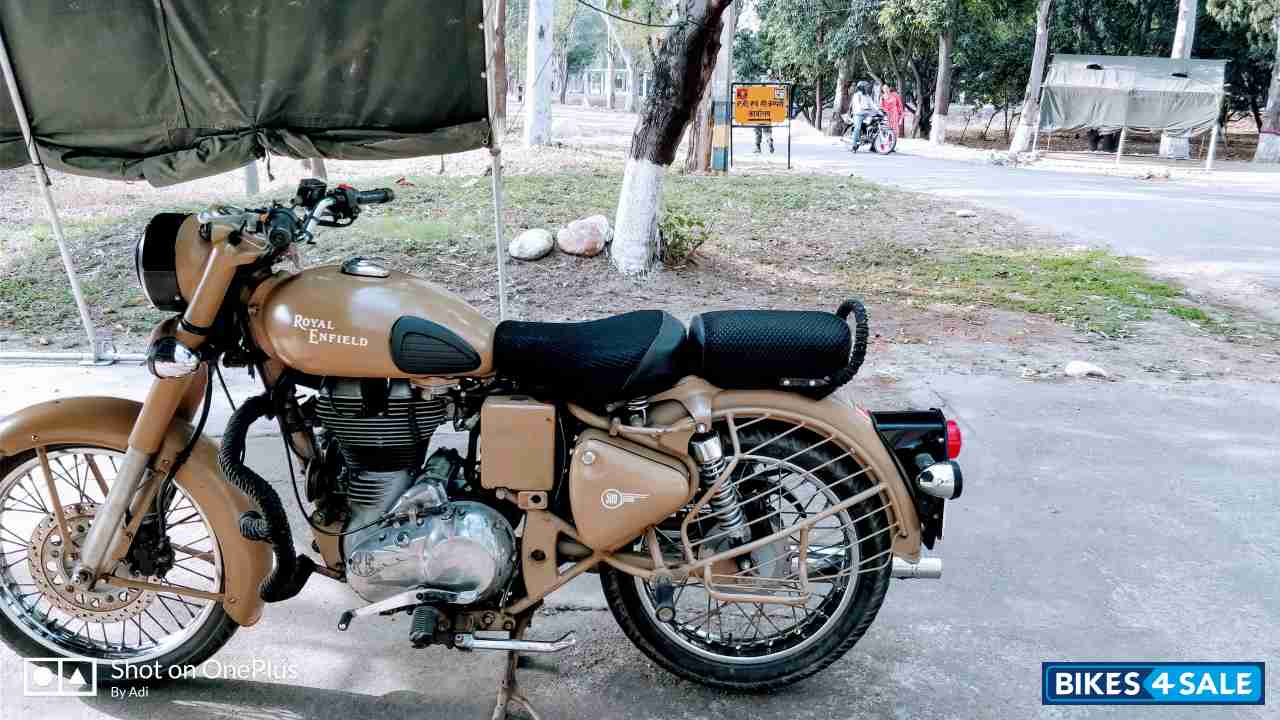 Brown Royal Enfield Classic Desert Storm