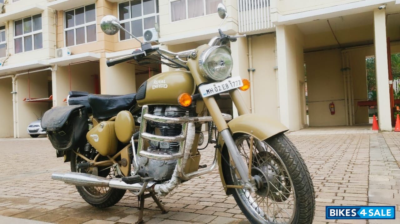 Royal Enfield Classic Desert Storm