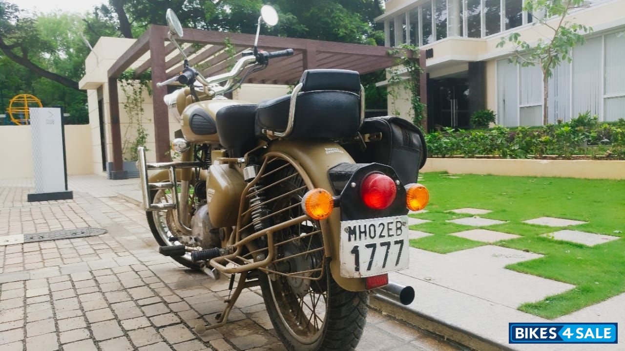 Royal Enfield Classic Desert Storm
