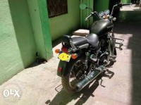 Lightning Royal Enfield Thunderbird 350