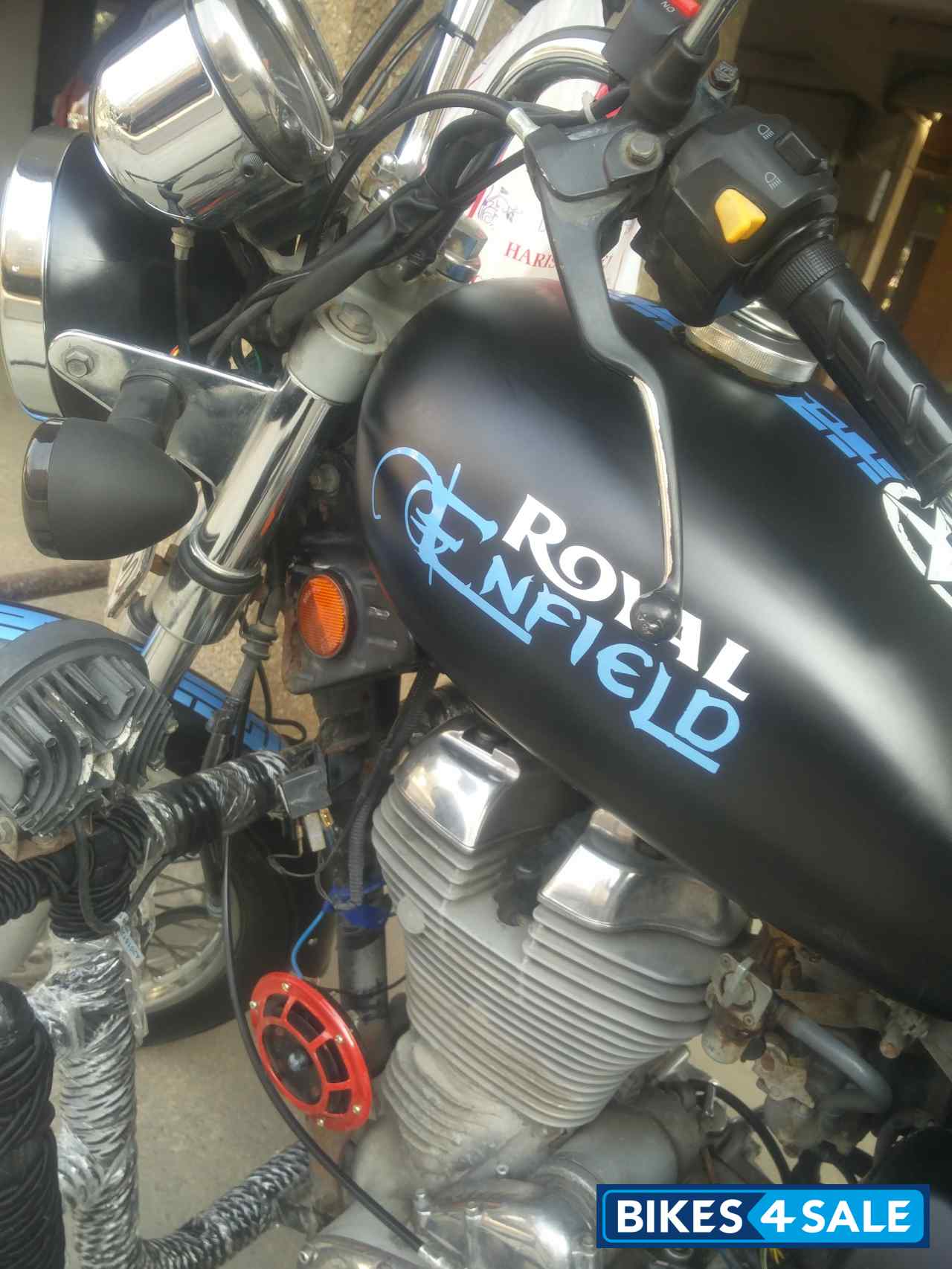 Royal Enfield Thunderbird TwinSpark 350 Royal Enfield Thunderbird TwinSpark 350