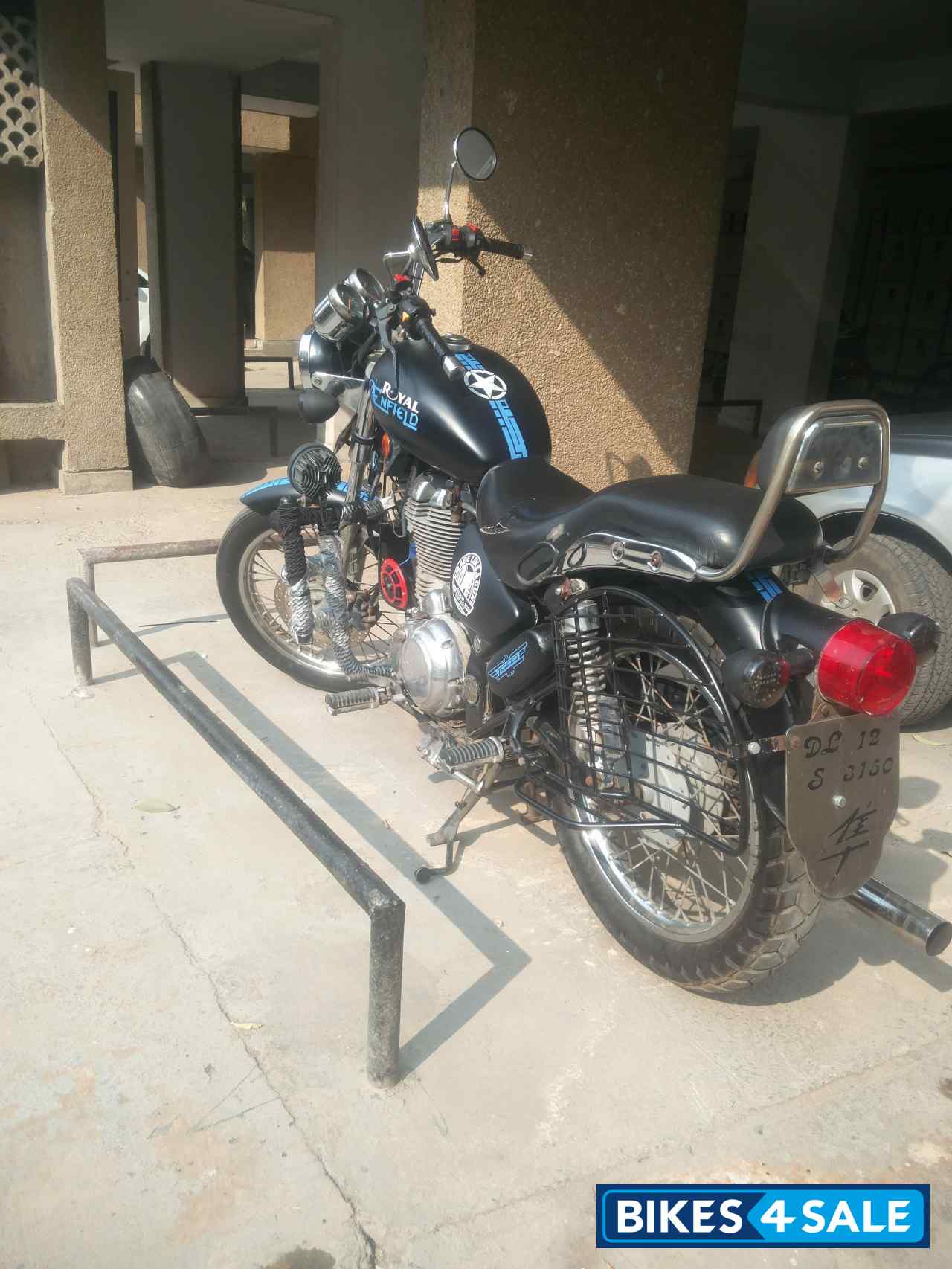 Royal Enfield Thunderbird TwinSpark 350 Royal Enfield Thunderbird TwinSpark 350