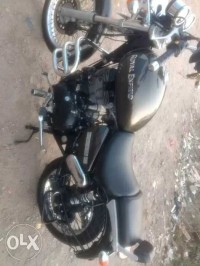 Lightening Royal Enfield Thunderbird TwinSpark 350