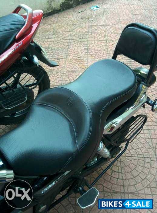 Bajaj Avenger Cruise 220