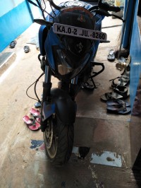 Blue Bajaj Dominar 400 Disc
