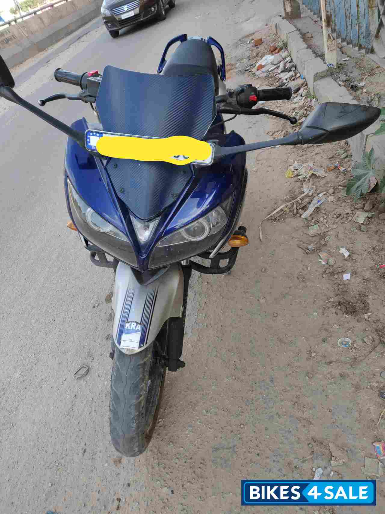 Blue Limited Edition Yamaha Fazer