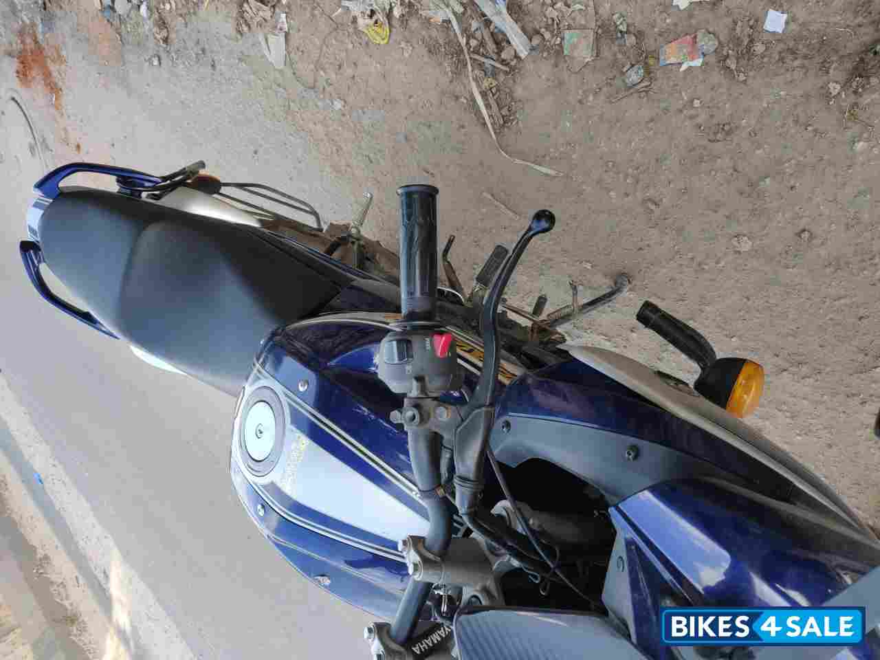 Blue Limited Edition Yamaha Fazer