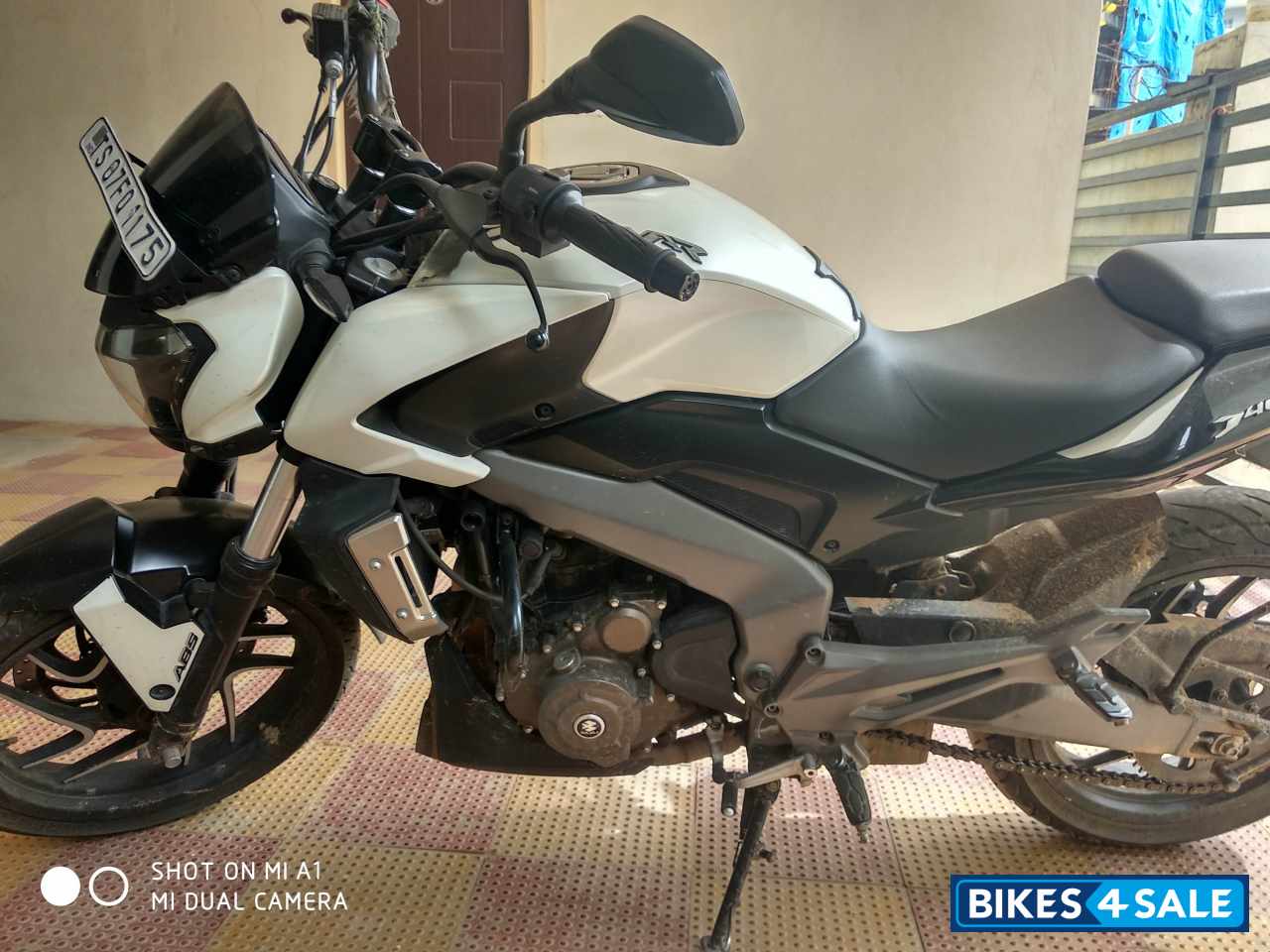 Bajaj Dominar 400 Disc