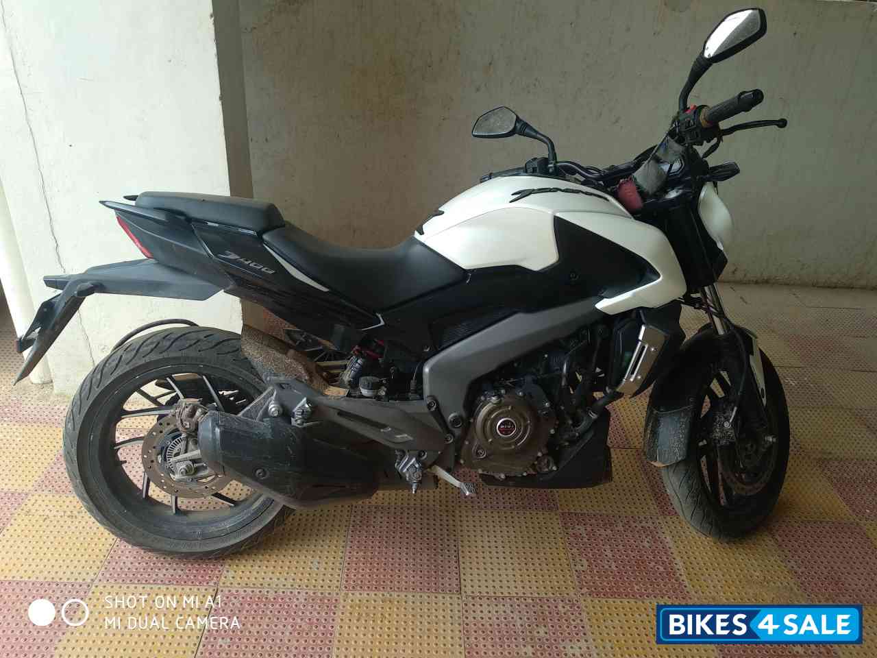 Bajaj Dominar 400 Disc