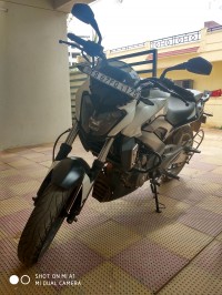 Bajaj Dominar 400 Disc