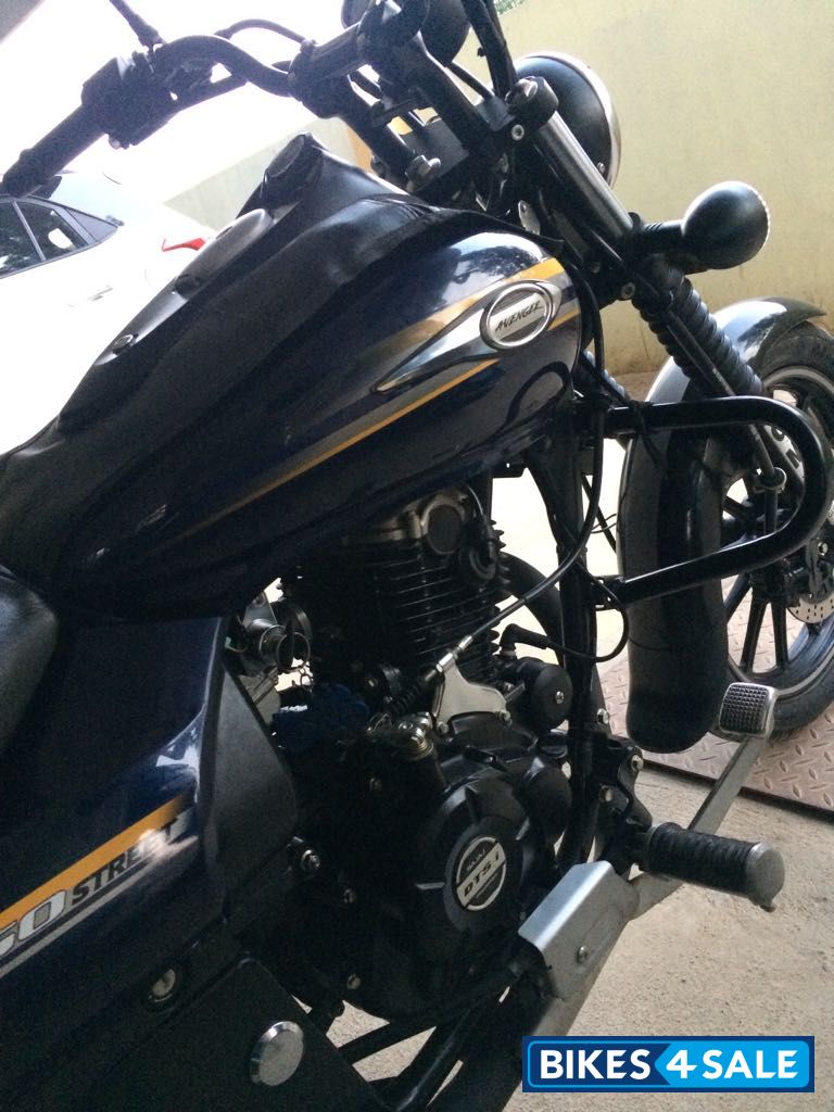 Blue Bajaj Avenger Street 150