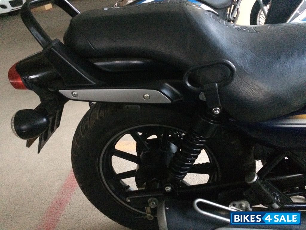 Blue Bajaj Avenger Street 150 Blue Bajaj Avenger Street 150