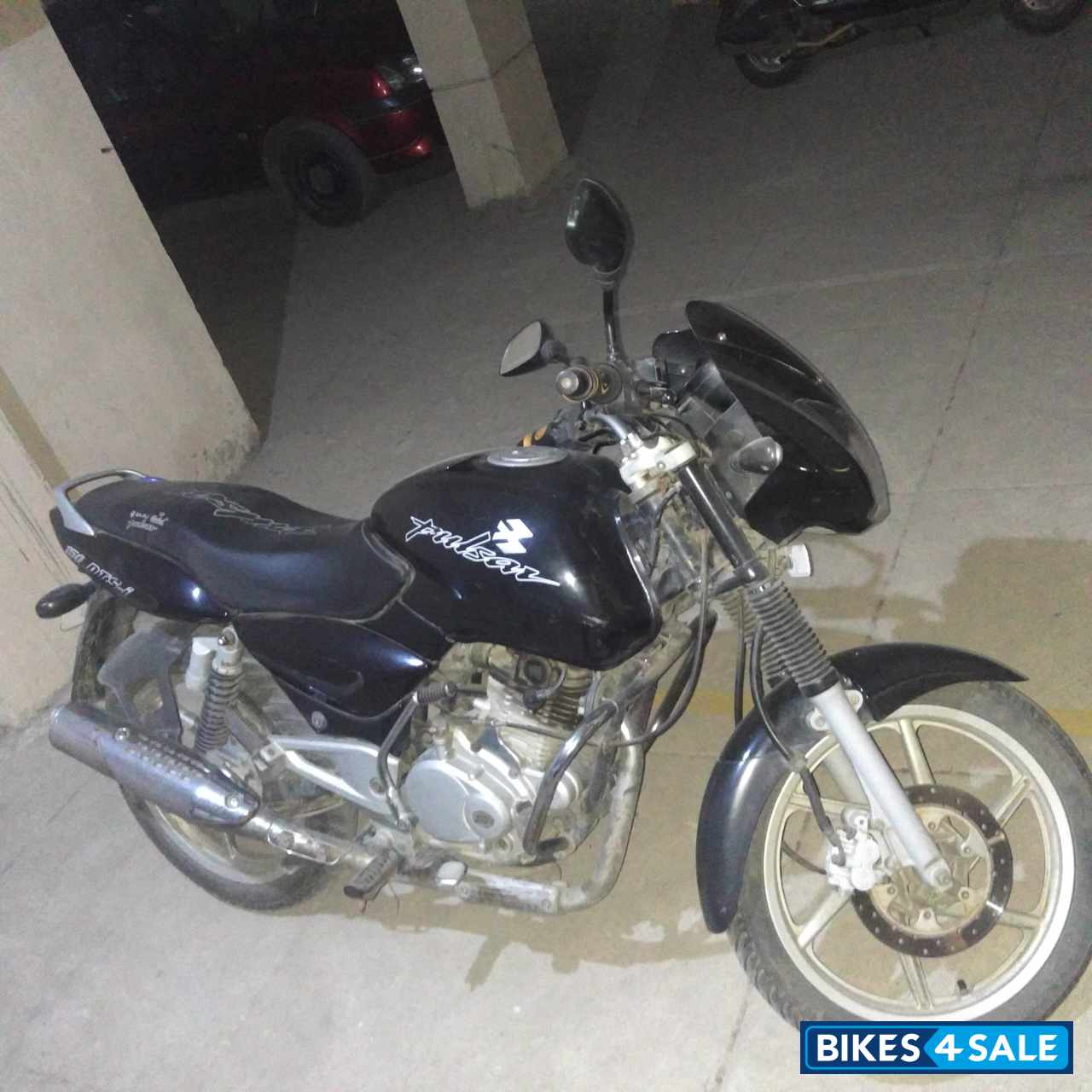 Black Bajaj Pulsar 150 DTSi Black Bajaj Pulsar 150 DTSi