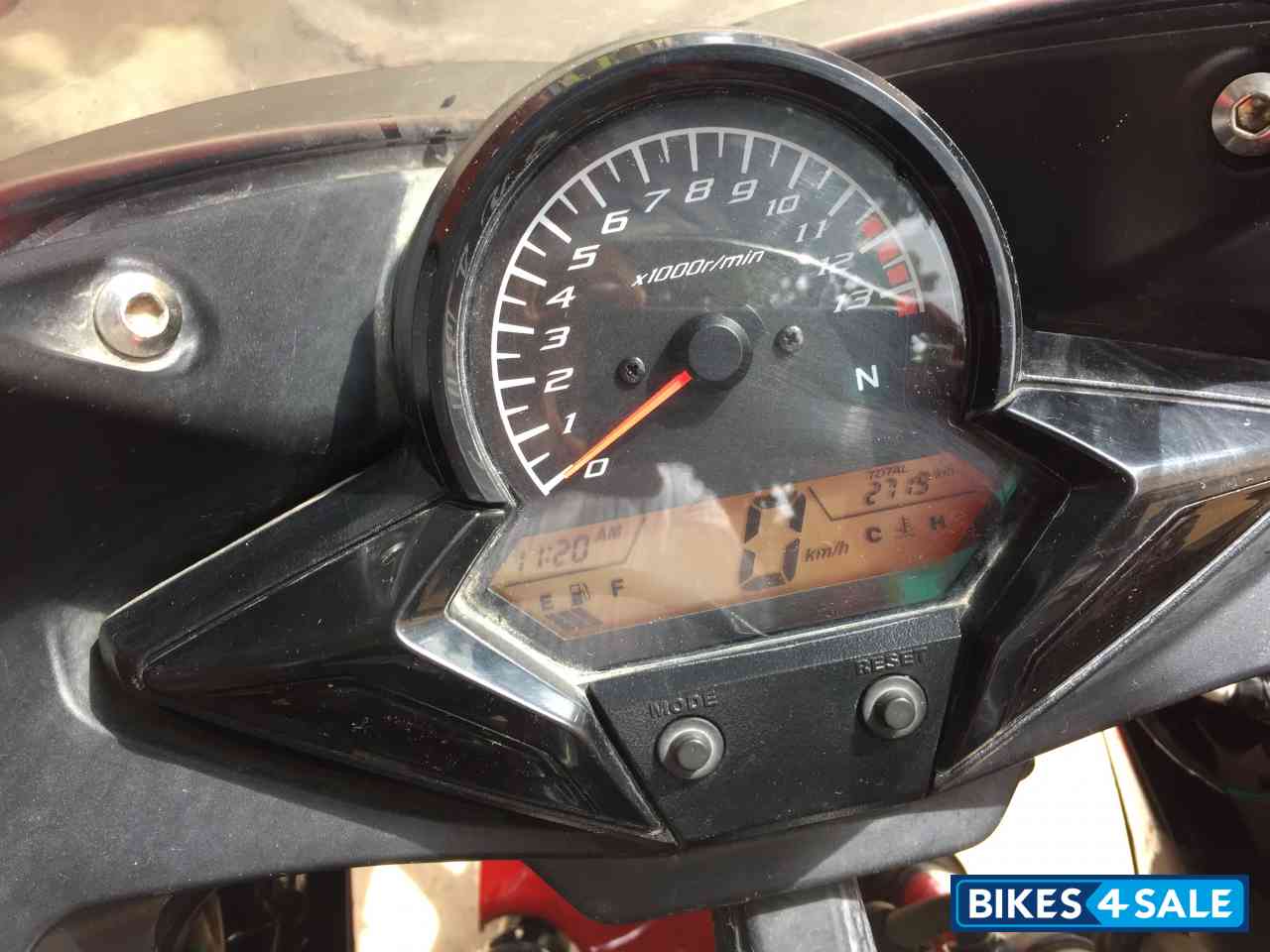 Red Honda CBR 150R Red Honda CBR 150R