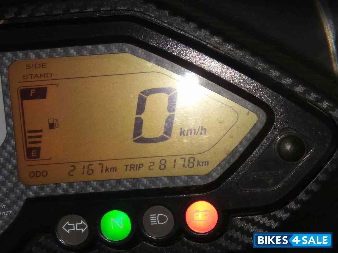 Laser Black. Bajaj Pulsar 150 DTSi