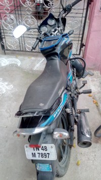 Blue Bajaj Discover 100 DTS-Si