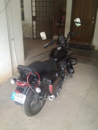 Bajaj Avenger 180 DTS-i