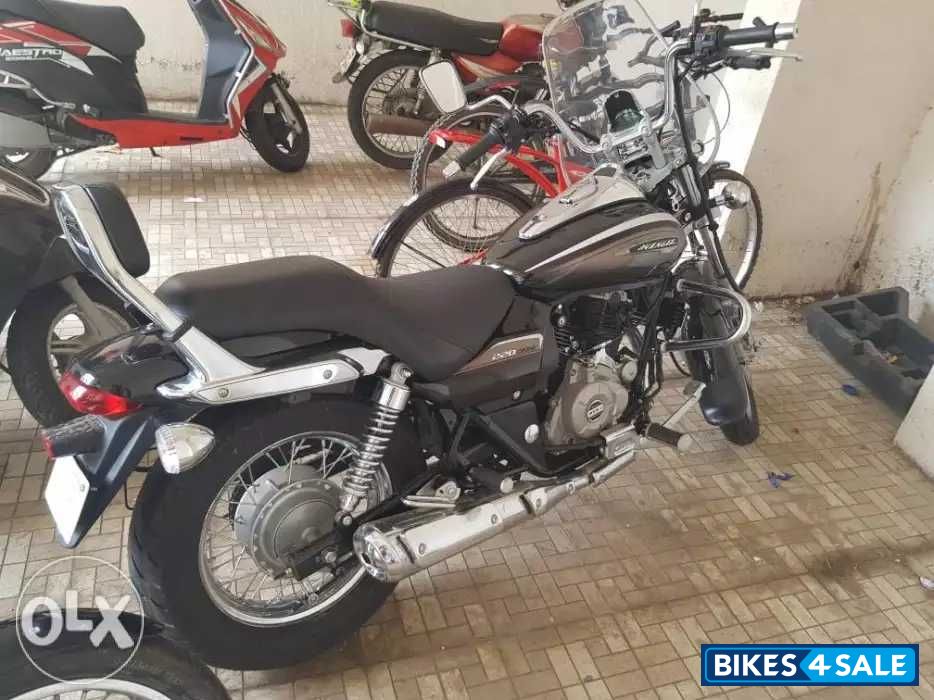 Bajaj Avenger Cruise 220