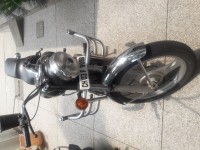 Silver Black Royal Enfield Bullet Machismo 350 Old
