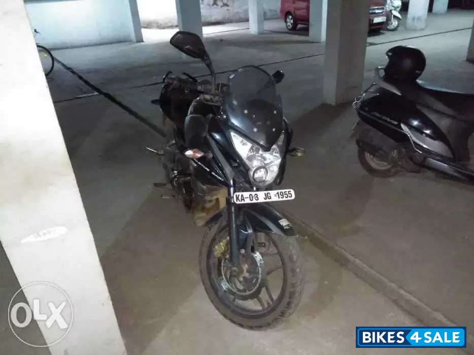 Black Bajaj Pulsar AS 200