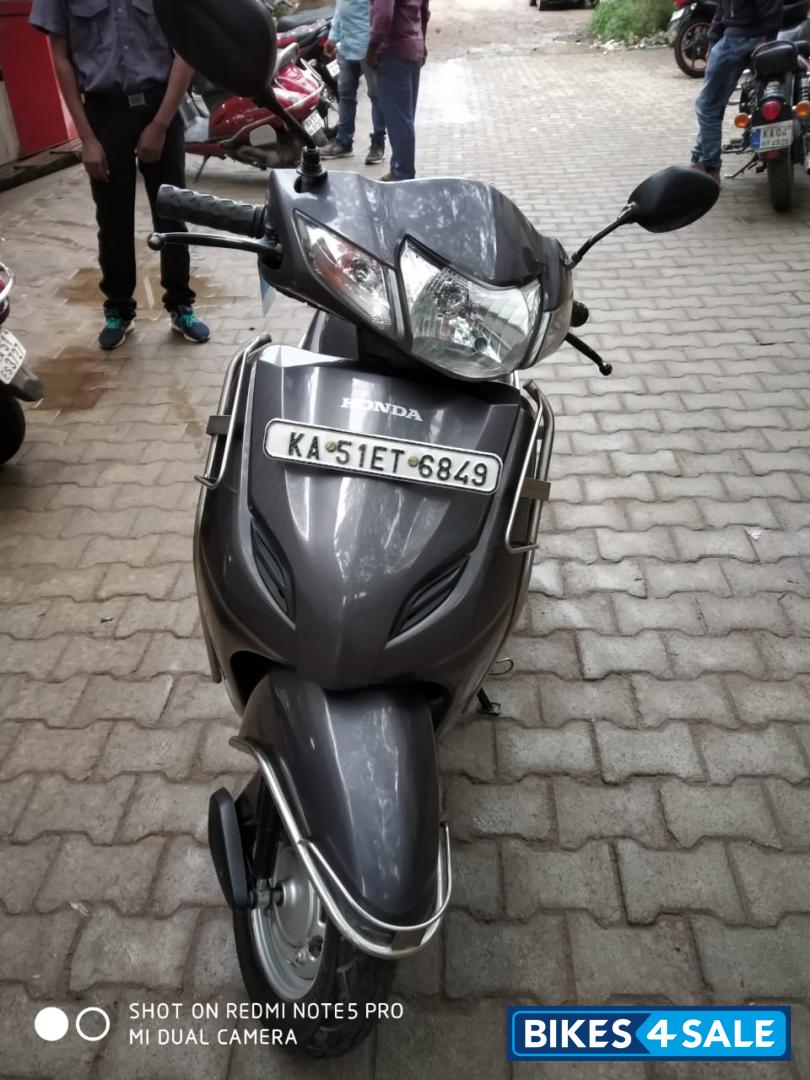 Grey Honda Activa 3G