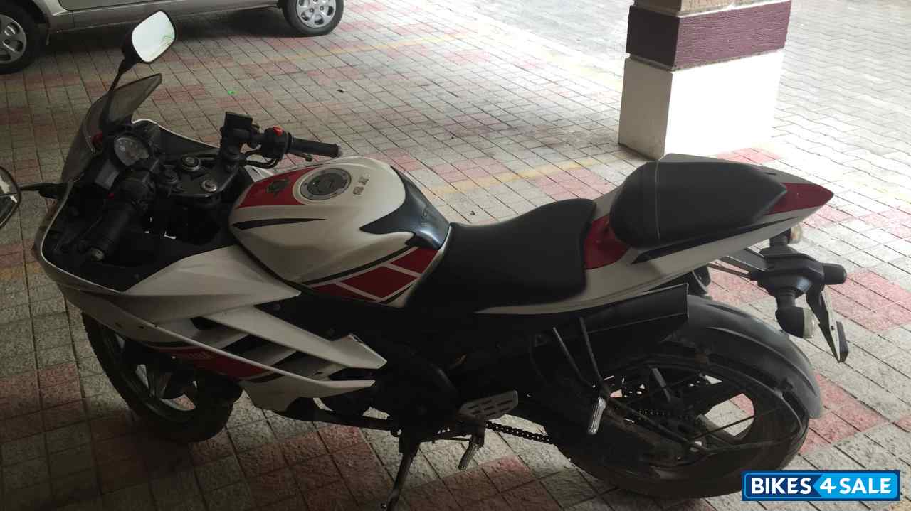Red And White Yamaha YZF R15 V2