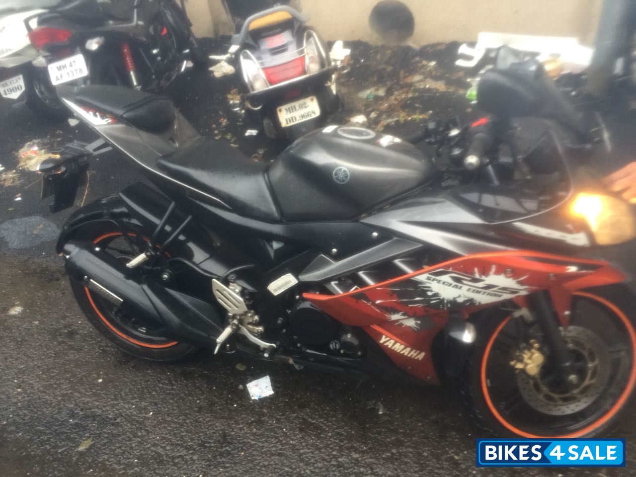 Metal Grey Yamaha YZF R15 V2