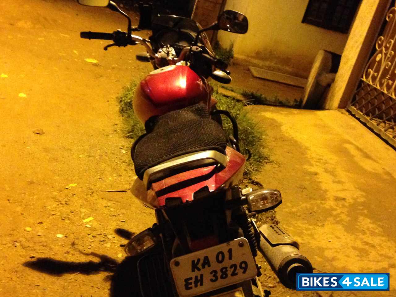 Bajaj Pulsar 180 DTSi Bajaj Pulsar 180 DTSi