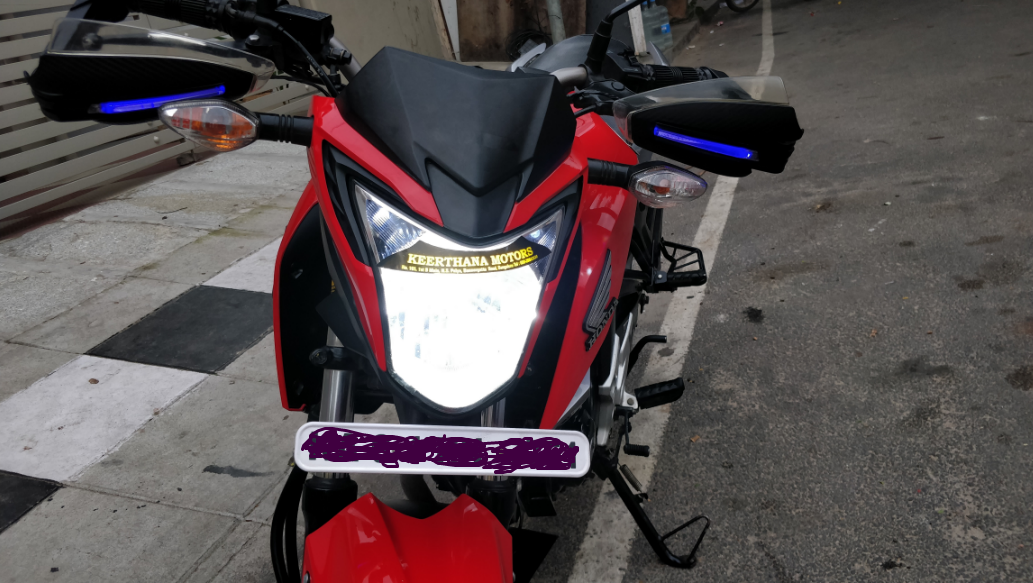 Red Honda CB Hornet 160R ABS