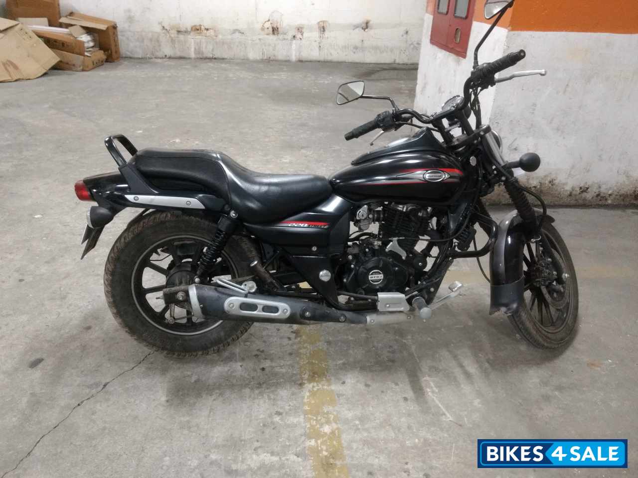 Bajaj Avenger Street 220