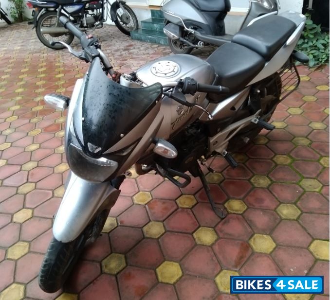 Bajaj Pulsar 200 DTSi