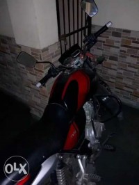 Red Balck Bajaj V15