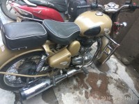 Battle Green Royal Enfield Classic 500