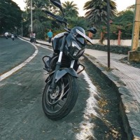 Bajaj Dominar 400 Disc 2017 Model