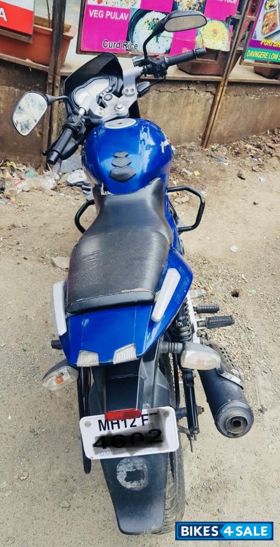 Blue Bajaj Pulsar 180 DTSi
