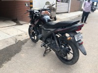 Black Yamaha SZ-X