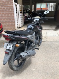 Black Yamaha SZ-X