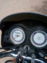 Bajaj Platina 100