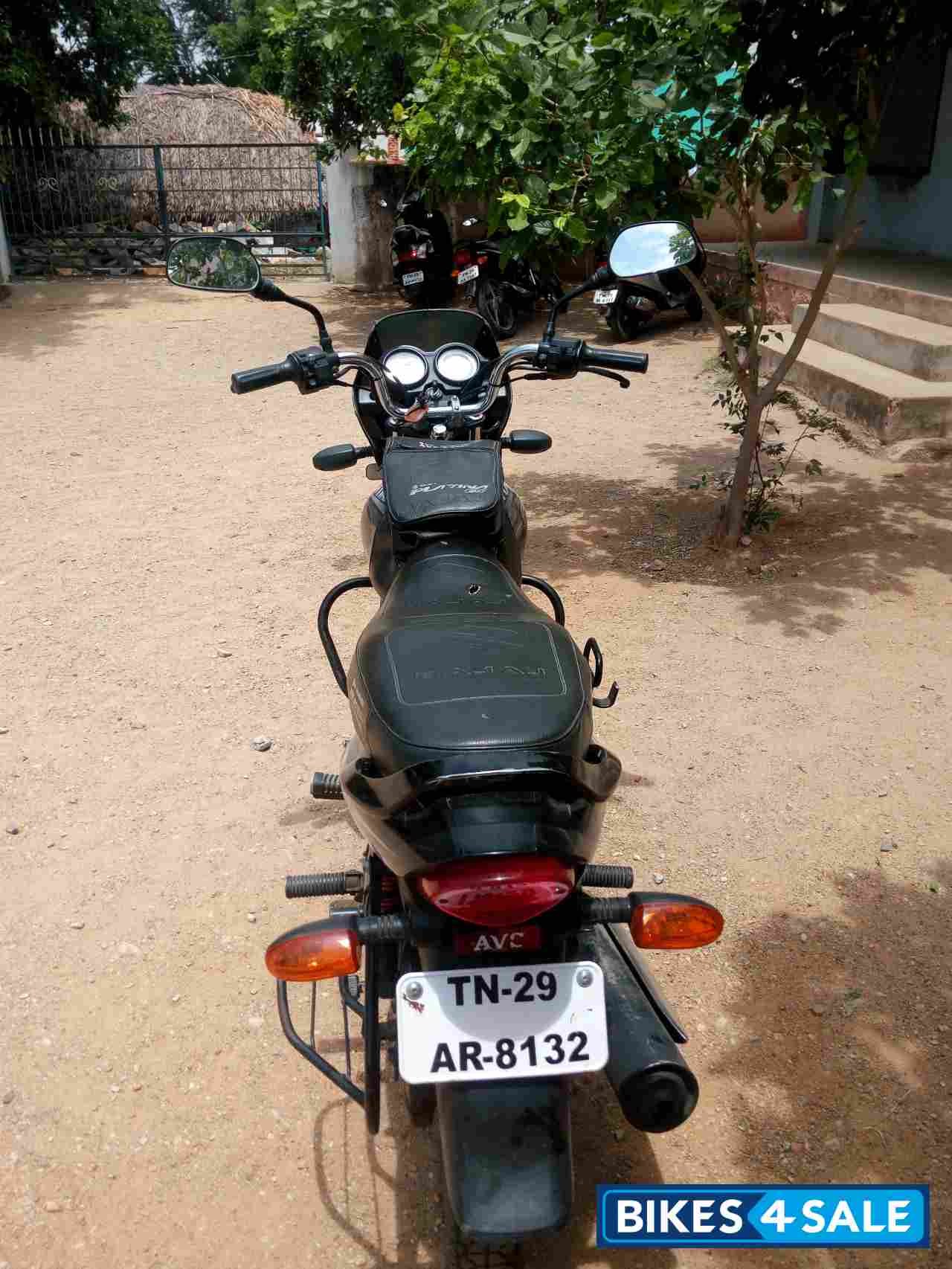 Bajaj Platina 100