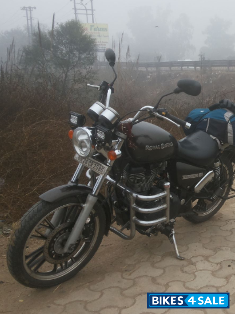 Lightning Royal Enfield Thunderbird 350