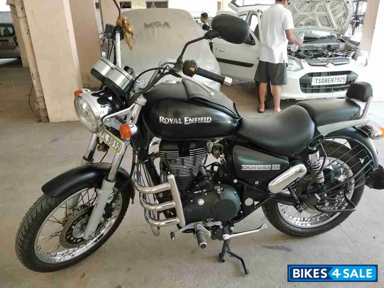 Royal Enfield Thunderbird 350