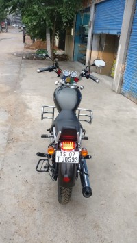 Lightning Royal Enfield Thunderbird 350