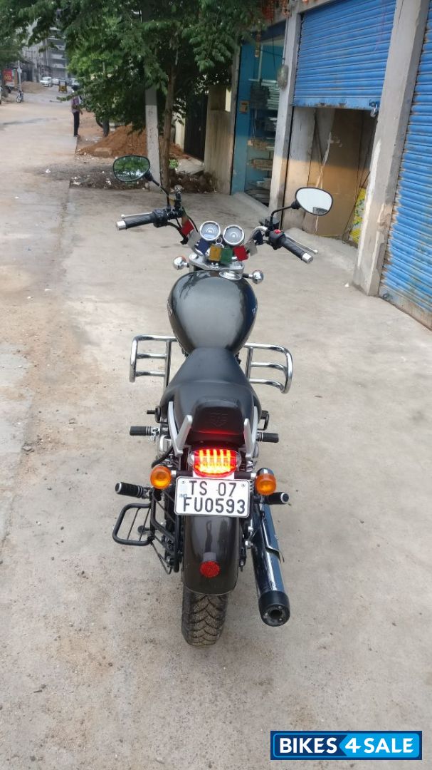 Lightning Royal Enfield Thunderbird 350