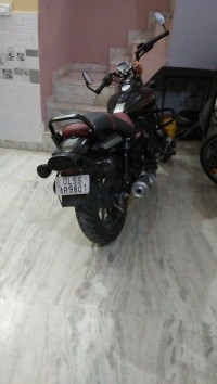 Black Bajaj Avenger Street 220