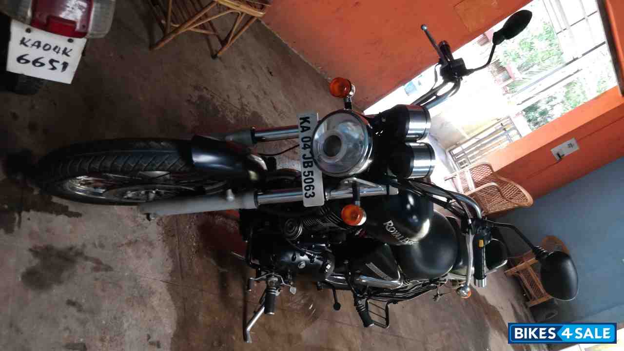 Stone Black Royal Enfield Thunderbird 350