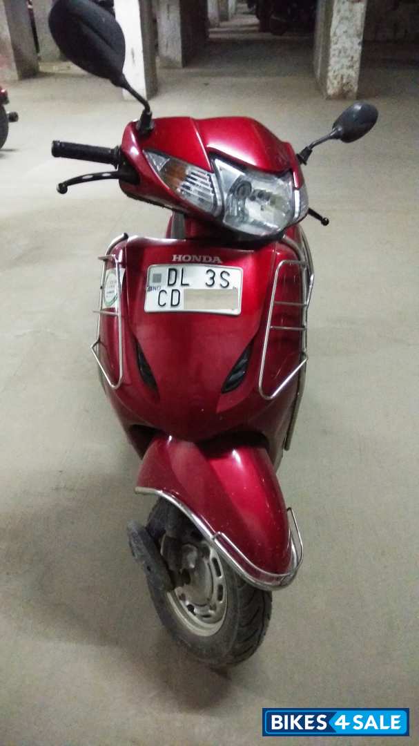 Red Honda Activa